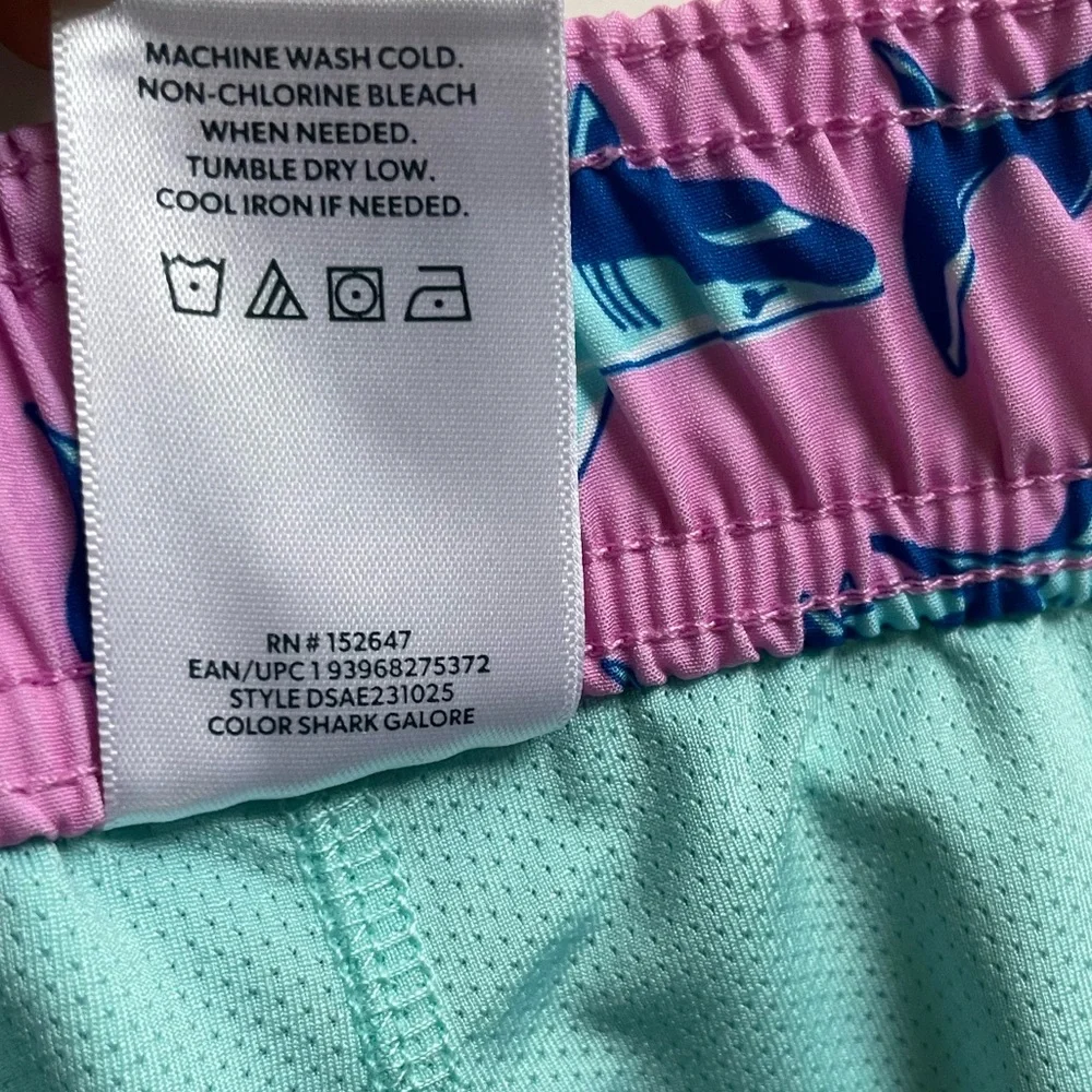 Men's resort swim trunk four-way stretch quick dry shark print zip pocket size L
